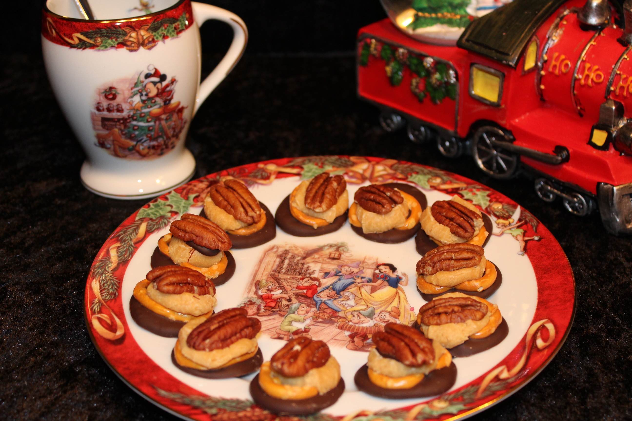 Pretzel turtles