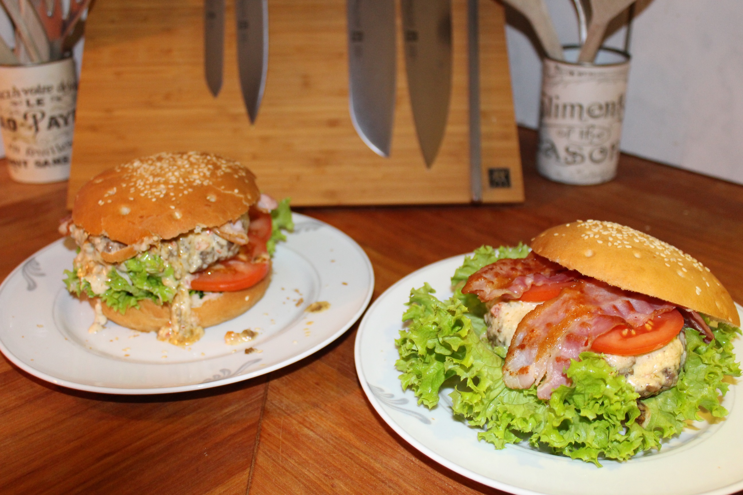 Pimento cheese burger