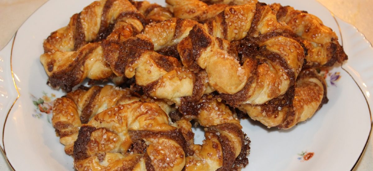 Kanel-kringler med marcipan